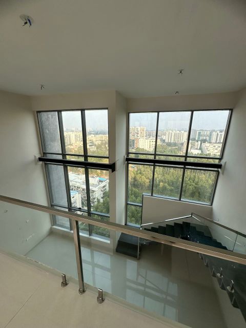 4 BHK + Servant Room Apartment For Rent in SJR Palazza City