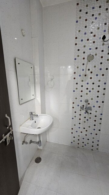 Floor Plan in  Office Space at Gomti Nagar – for Rent