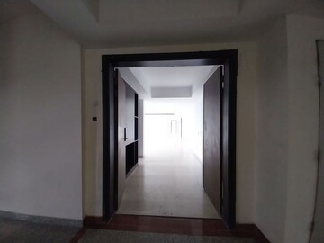 Room in 3 BHK Apartment at Tulip Orange, Sector 70 – for Rent