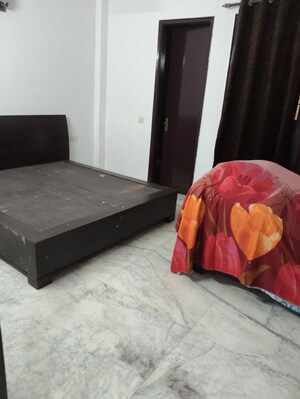 Bedroom in 2 BHK Builder Floor at Shakti Khand iv – for Rent