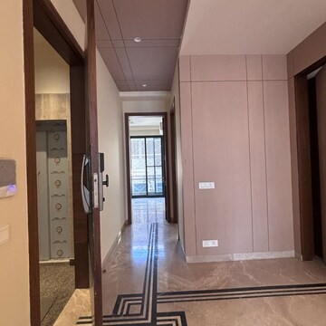 Building Lobby in 3 BHK Builder Floor at Hauz Khas – for Sale