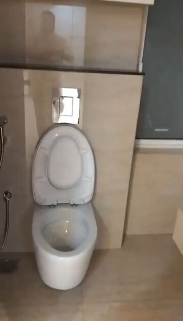 Bathroom in 2.5 BHK Apartment at Aurobindo Kohinoor, Serilingampally – for Rent