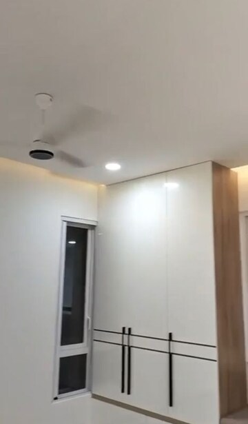 Room in 2.5 BHK Apartment at Aurobindo Kohinoor, Serilingampally – for Rent