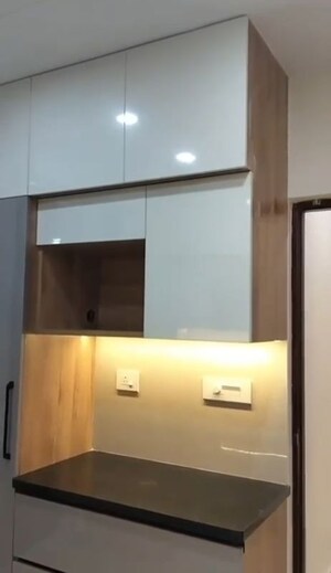 Furnished Amenities in 2.5 BHK Apartment at Aurobindo Kohinoor, Serilingampally – for Rent