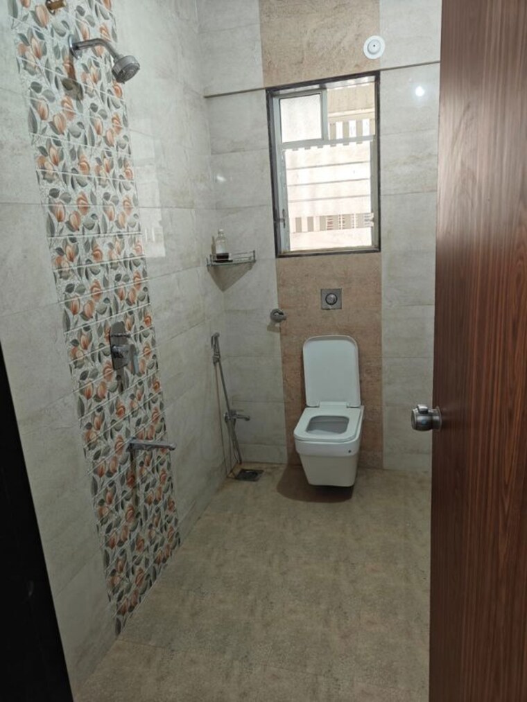 Bathroom, kakade-city 2.5 Bedroom 1050 Sq.Ft. Apartment In Karve Nagar Pune 9781685