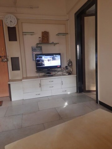 Kitchen in 1.5 BHK Apartment at Viman Darshan CHS, Andheri East – for Rent