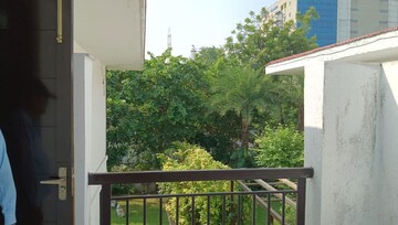 Balcony in 5 BHK Villa at Vipul Tatvam Villas, Sector 48 – for Rent