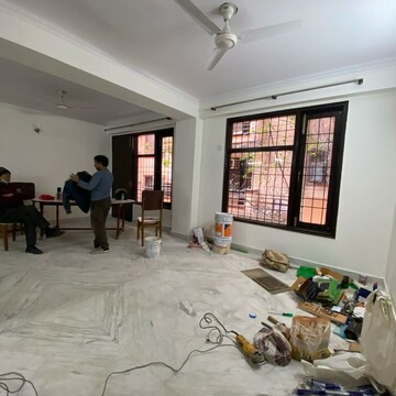 Parking in 3 BHK Builder Floor at Chattarpur – for Rent