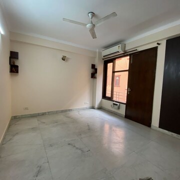 Room in 3 BHK Builder Floor at Chattarpur – for Rent