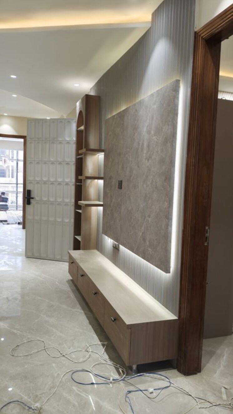 Living Room, parklands 4 Bedroom 250 Sq.Yd. Builder Floor In Sector 85 Faridabad 9781770