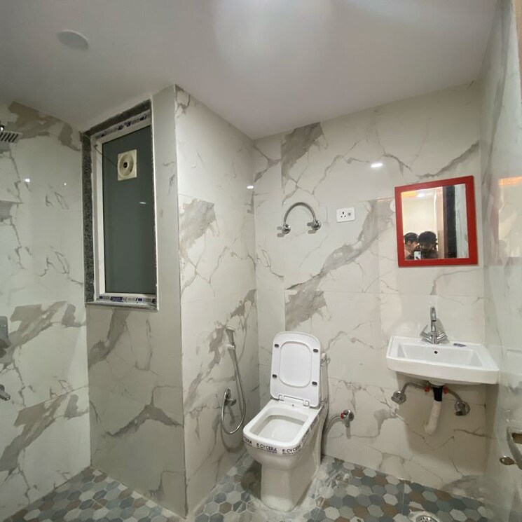 Attached Bathroom, chattarpur 1 Bedroom 550 Sq.Ft. Builder Floor In Chattarpur Delhi 9781782