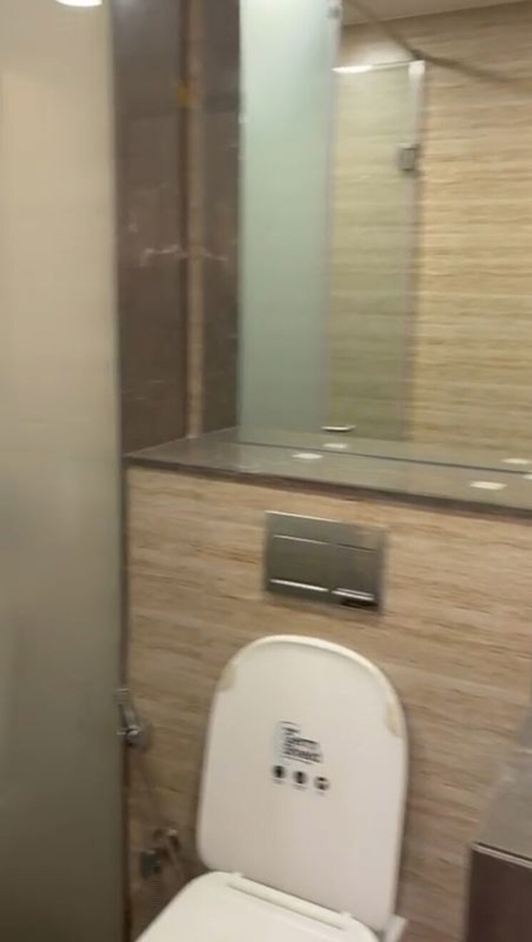 Bathroom, lodha-vista 2 Bedroom 700 Sq.Ft. Apartment In Lower Parel Mumbai 9781798