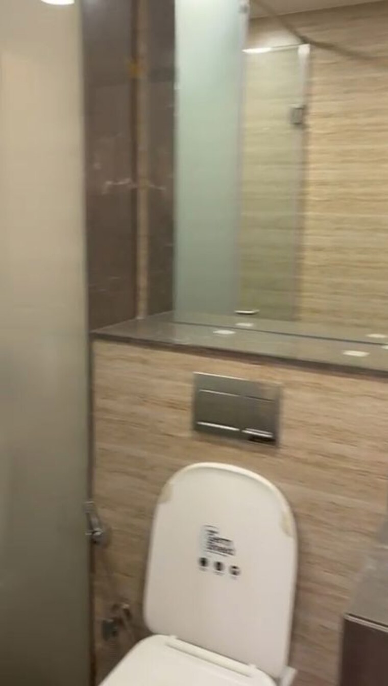 Bathroom, lodha-vista 2 Bedroom 700 Sq.Ft. Apartment In Lower Parel Mumbai 9781798