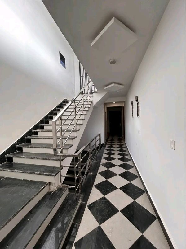 2 BHK + Extra Room Builder Floor For Rent in Chattarpur