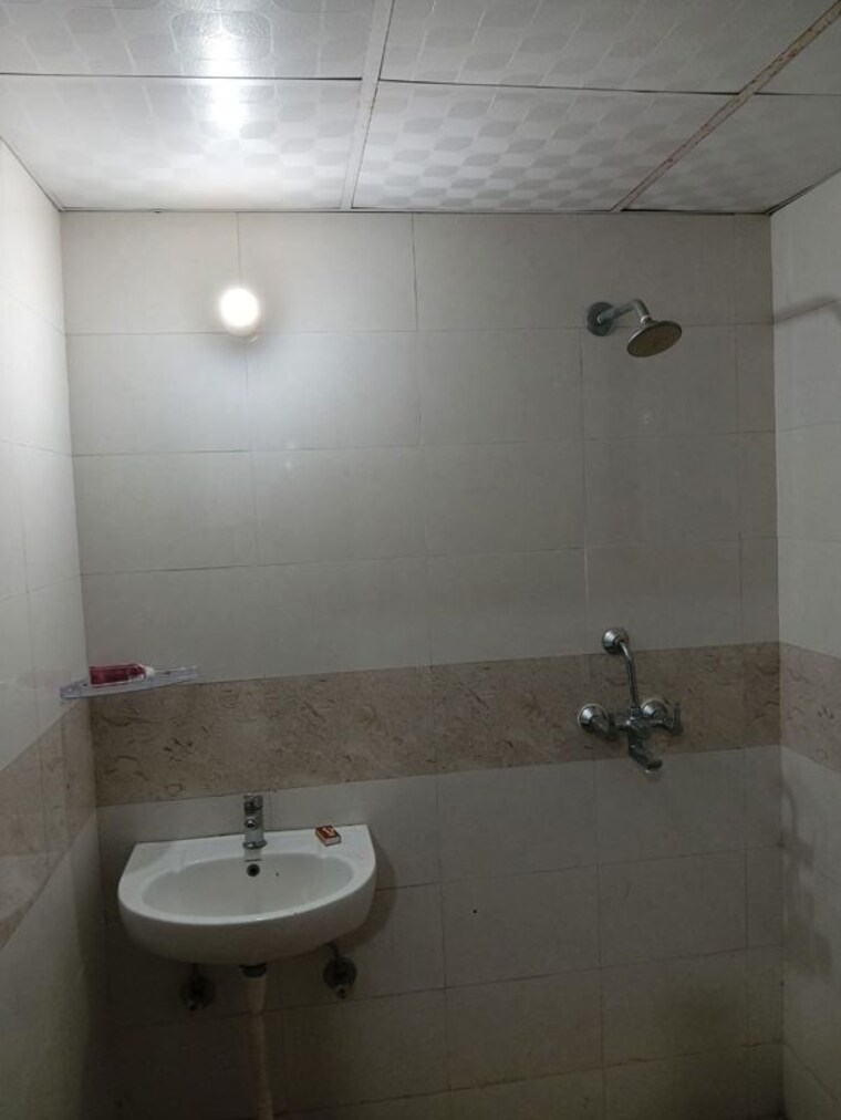 Bathroom, km-residency 2 Bedroom 1050 Sq.Ft. Apartment In Raj Nagar Extension Ghaziabad 9781835