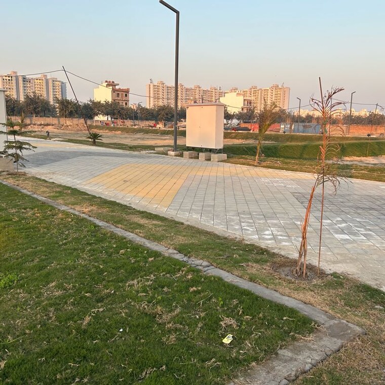 Swimming Pool, kundli  125 Sq.Yd. Plot In Kundli Sonipat 9781845