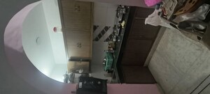 Master Bedroom in 2 BHK Builder Floor at Malviya Nagar – for Rent