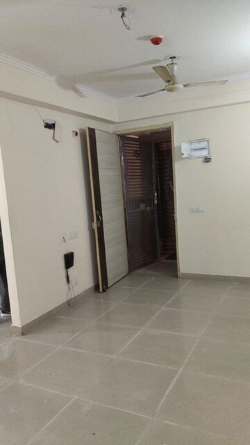 Building Lobby in 2 BHK Apartment at Gaur City 2 - 14th Avenue, Sector 16c Greater Noida – for Sale