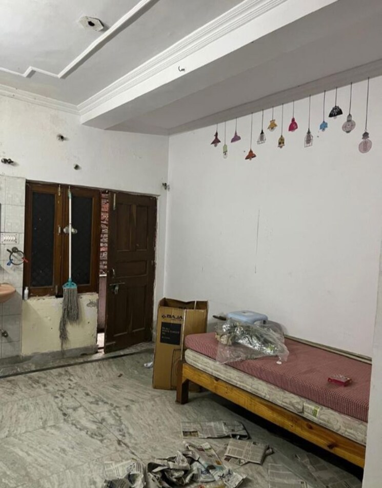 Bedroom, aliganj 1 Bedroom 1000 Sq.Ft. Independent House In Aliganj Lucknow 9781902