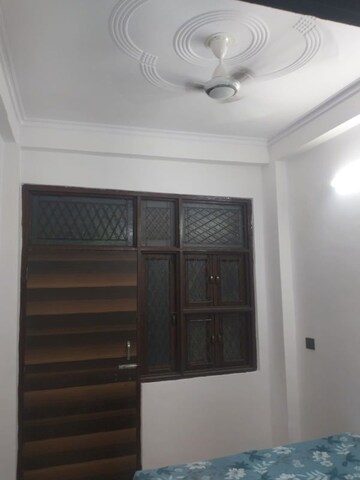 Furnished Amenities in 2 BHK Builder Floor at Acharya Niketan – for Rent