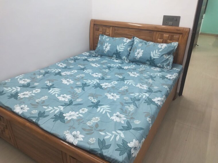 Bedroom, acharya niketan 2 Bedroom 750 Sq.Ft. Builder Floor In Acharya Niketan Delhi 9781906