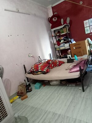 Furnished Amenities in 1 RK Villa at Aliganj – for Rent