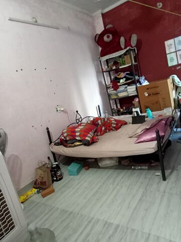 Furnished Amenities in 1 RK Villa at Aliganj – for Rent