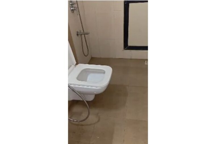 Bathroom, kanakia-rainforest 3 Bedroom 900 Sq.Ft. Apartment In Andheri East Mumbai 9781755