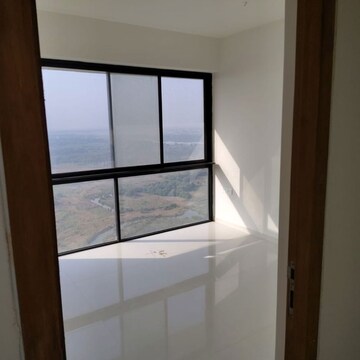 Room in 2 BHK Apartment at Marathon Nexworld Aura, Betwade – for Rent