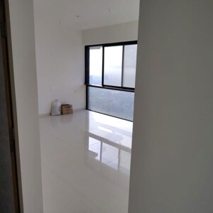 2 BHK Apartment For Rent in Marathon Nexworld Aura, Betwade