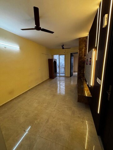 Building Lobby in 3 BHK Builder Floor at Signature Global Park 4 and 5, Sohna Sector 36 – for Rent
