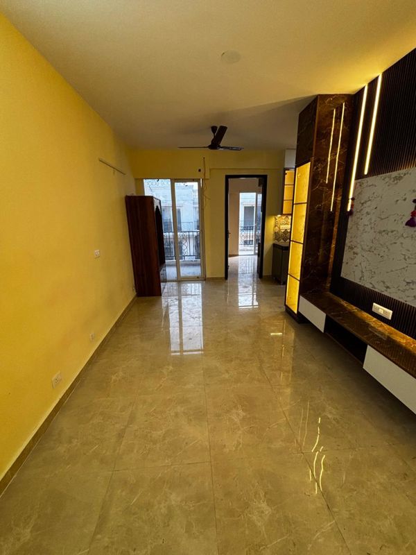 3 BHK + Study Room 1120 Sq.Ft. Builder Floor in Signature Global Park 4 and 5