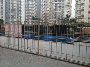 Balcony in 2 BHK Builder Floor at RWA Apartments Sector 52, Sector 52 – for Rent