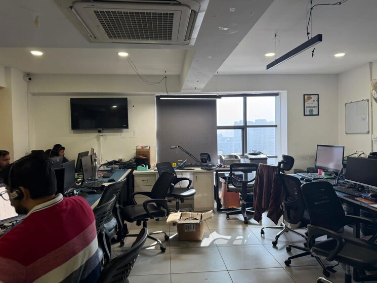 Team Area, science city Commercial Office Space 1793 Sq.Ft. In Science City Ahmedabad 9781988