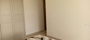 Room in 2 BHK Apartment at Sheth Auris Serenity Tower 1, Malad West – for Sale