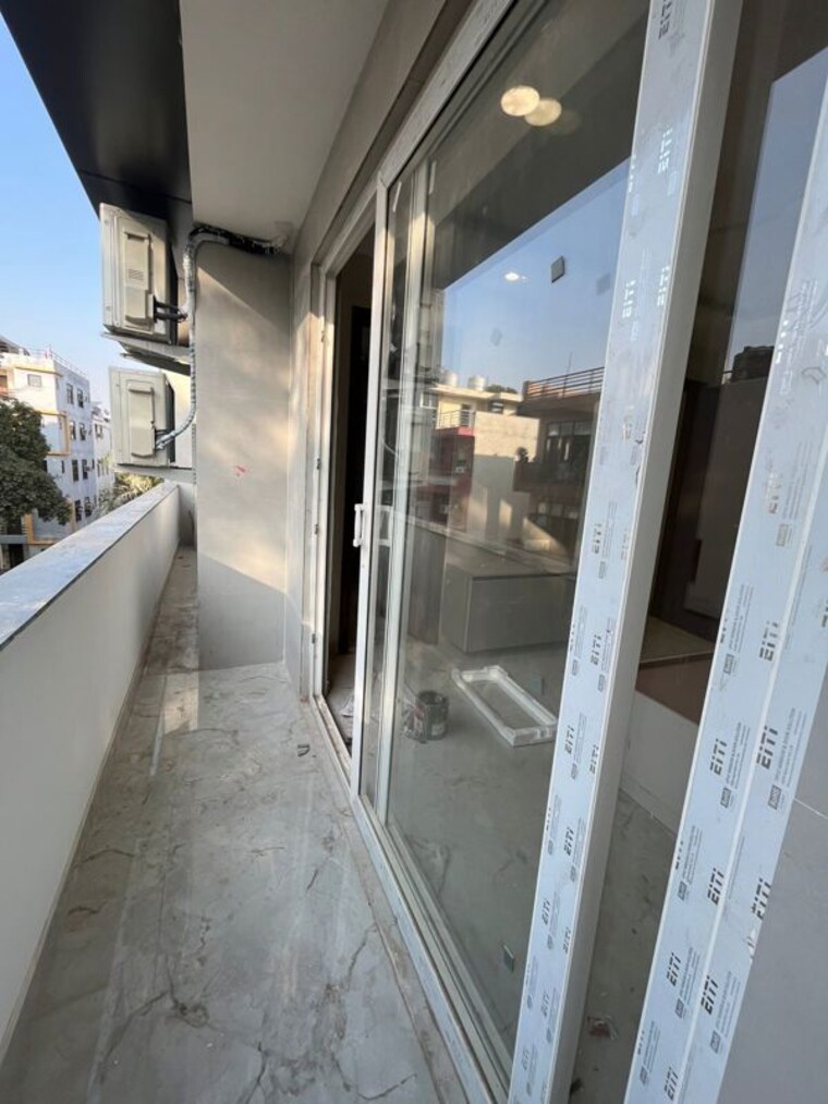 Balcony, tulip-orange 3 Bedroom 1437 Sq.Ft. Apartment In Sector 70 Gurgaon 9782042