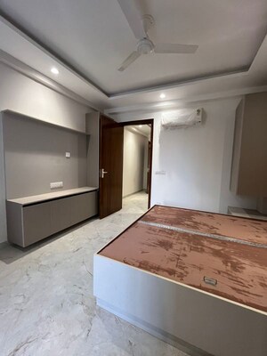 Kitchen in 3 BHK Apartment at Tulip Orange, Sector 70 – for Rent