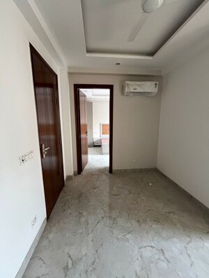 Room in 3 BHK Apartment at Tulip Orange, Sector 70 – for Rent