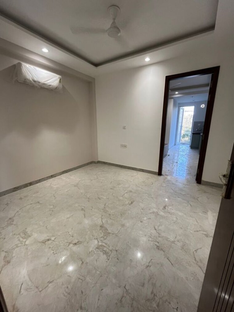 Room, tulip-orange 3 Bedroom 1437 Sq.Ft. Apartment In Sector 70 Gurgaon 9782042