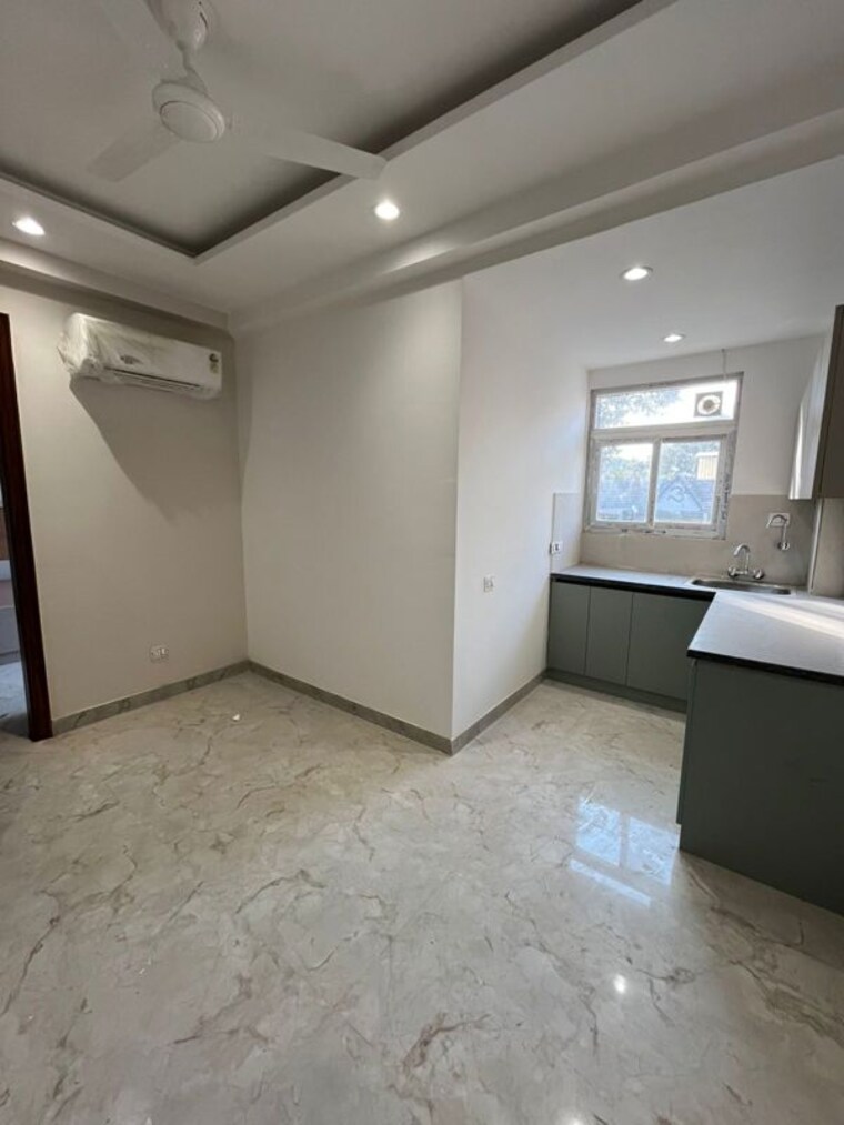 Kitchen, tulip-orange 3 Bedroom 1437 Sq.Ft. Apartment In Sector 70 Gurgaon 9782042