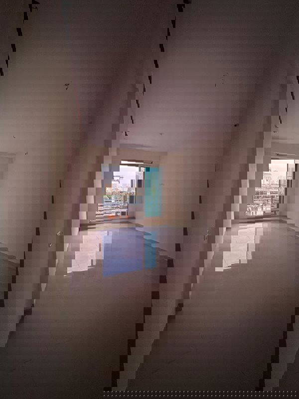 Room in 3 BHK Builder Floor at Pokhran Road No Two – for Rent