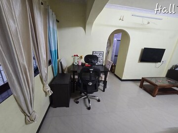 Living Room in 1 BHK Apartment at Lok Darshan, Andheri East – for Rent