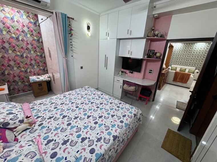 Bedroom, amrapali-platinum 3 Bedroom 1625 Sq.Ft. Apartment In Sector 119 Noida 9767558