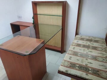Room in  Office Space at Mulund West – for Rent