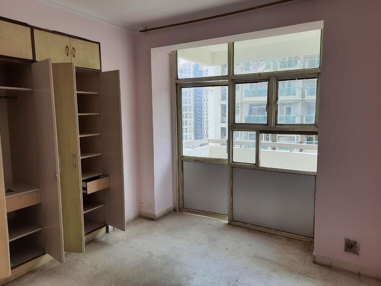 Room, ansal-valley-view-estate 2 Bedroom 929 Sq.Ft. Apartment In Gwal Pahari Gurgaon 9775196