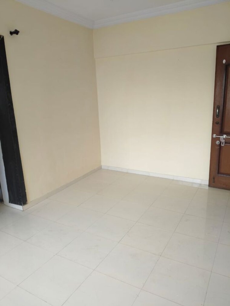 Room, rna-ng-regency-phase-i 1 Bedroom 450 Sq.Ft. Apartment In Balkum Pada Thane 9782084