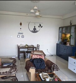2 BHK Apartment For Rent in Prestige Lakeside Habitat