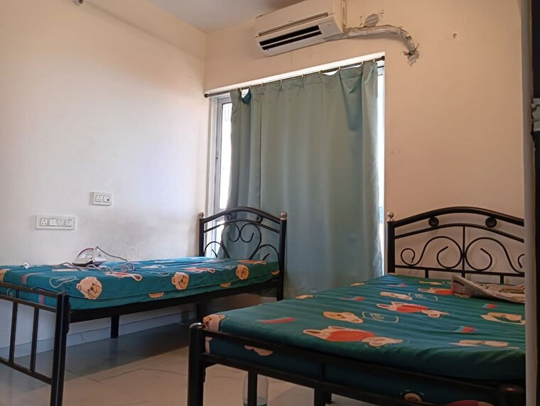 Bedroom, ghatkopar west Pg For Boys & Girls In Ghatkopar West 9782094