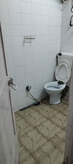 Bathroom in 2 BHK Apartment at Janakpuri – for Rent