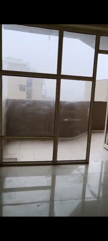 Furnished Amenities in 2 BHK Apartment at Pyramid Heights, Sector 85 – for Rent